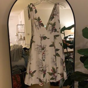 Goldie low Cut floral dress. XS.